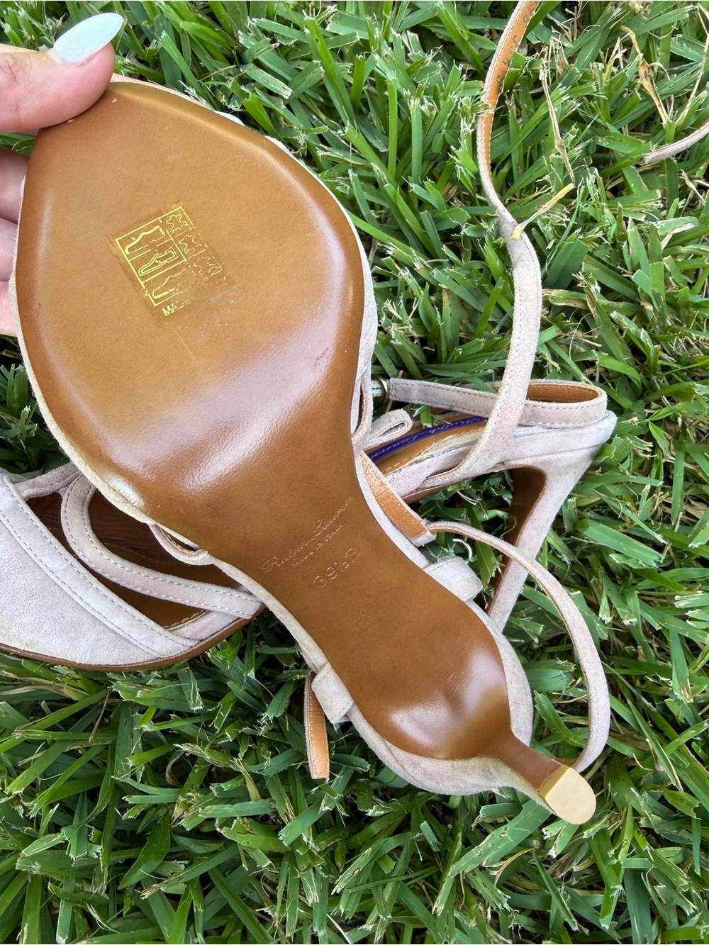 Ralph Lauren Purple Label Suede T-Strap Platform Heels Beige Italy 39.5B - Picture 6 of 9